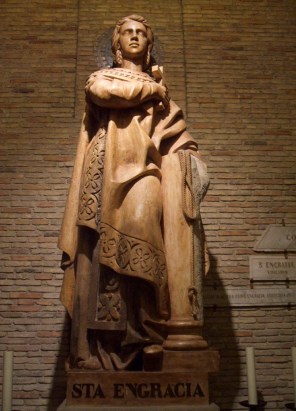 사라고사의 성녀 엔크라티스_photo by Zarateman_at crypt of the Basilica of Santa Engracia in Zaragoza_Spain.jpg